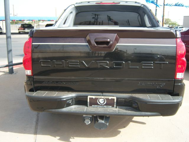 Chevrolet Avalanche 2006 photo 2
