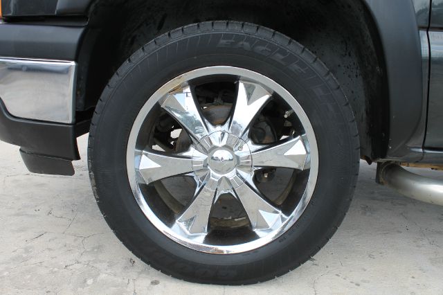 Chevrolet Avalanche 2006 photo 4