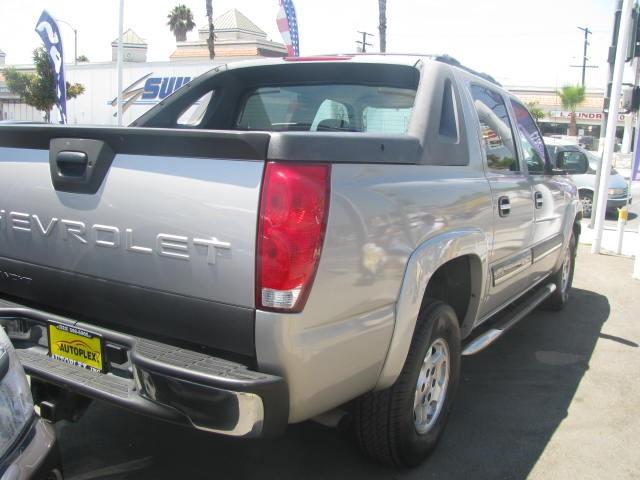 Chevrolet Avalanche 2006 photo 2