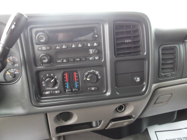 Chevrolet Avalanche 2006 photo 18