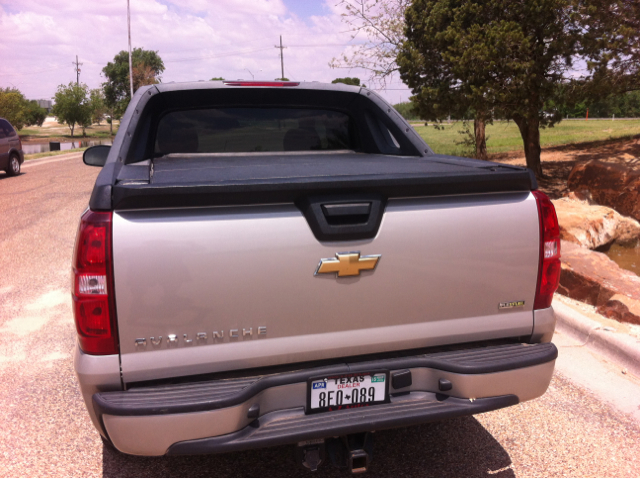 Chevrolet Avalanche 2007 photo 2