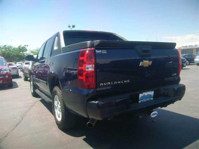 Chevrolet Avalanche Touring W/nav.sys Pickup Truck