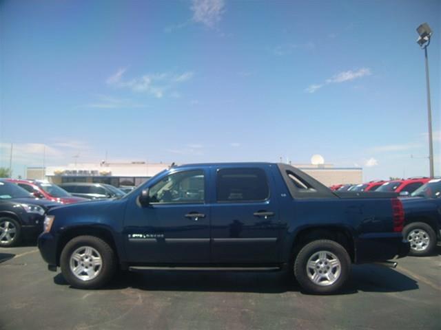 Chevrolet Avalanche 2007 photo 2