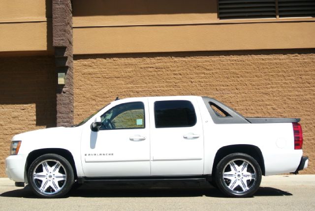 Chevrolet Avalanche Awdxr Pickup Truck