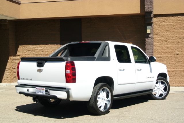 Chevrolet Avalanche 2007 photo 4