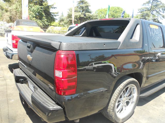 Chevrolet Avalanche 2007 photo 10