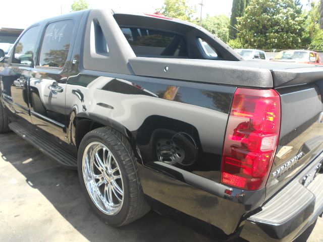 Chevrolet Avalanche 2007 photo 11
