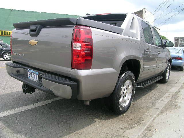 Chevrolet Avalanche 2007 photo 2