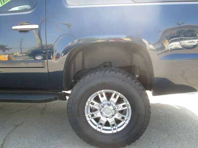 Chevrolet Avalanche 2007 photo 2