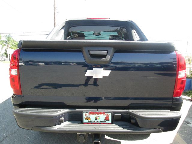 Chevrolet Avalanche 2007 photo 3