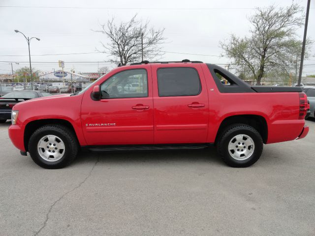 Chevrolet Avalanche 2007 photo 12