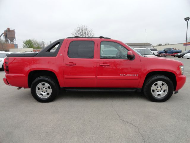 Chevrolet Avalanche 2007 photo 18