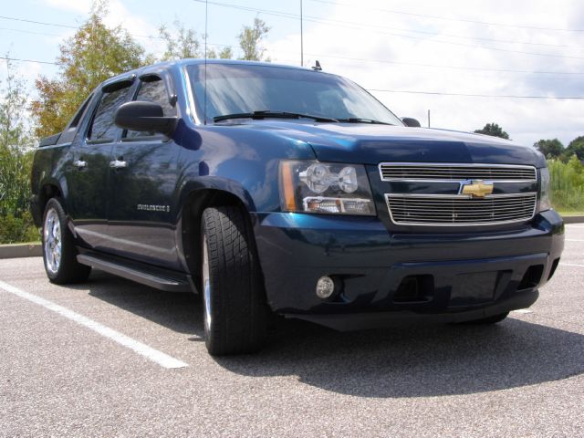 Chevrolet Avalanche 3.0cl W/leath Pickup Truck