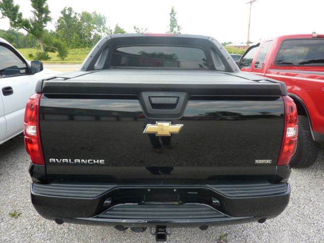 Chevrolet Avalanche 2500 Utility Pickup Truck
