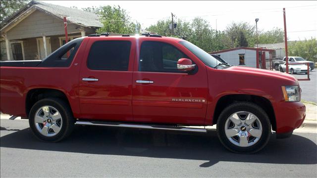 Chevrolet Avalanche SL1 Crew Cab Pickup