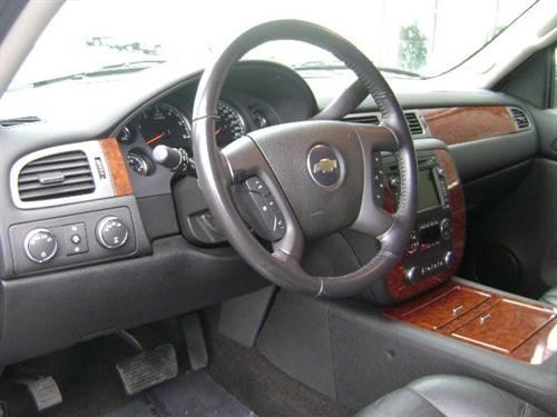 Chevrolet Avalanche 2008 photo 2