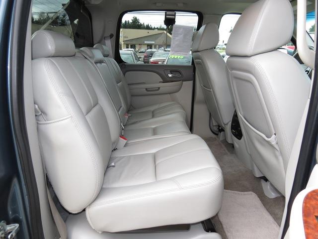 Chevrolet Avalanche 2008 photo 24