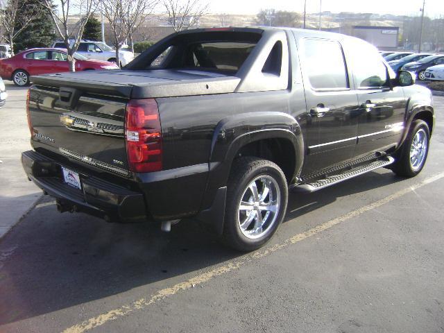 Chevrolet Avalanche 2008 photo 2