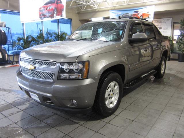Chevrolet Avalanche 2008 photo 2
