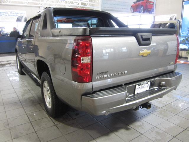 Chevrolet Avalanche 2008 photo 4