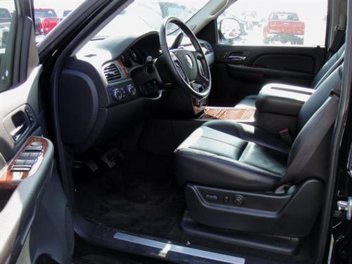 Chevrolet Avalanche 2008 photo 3