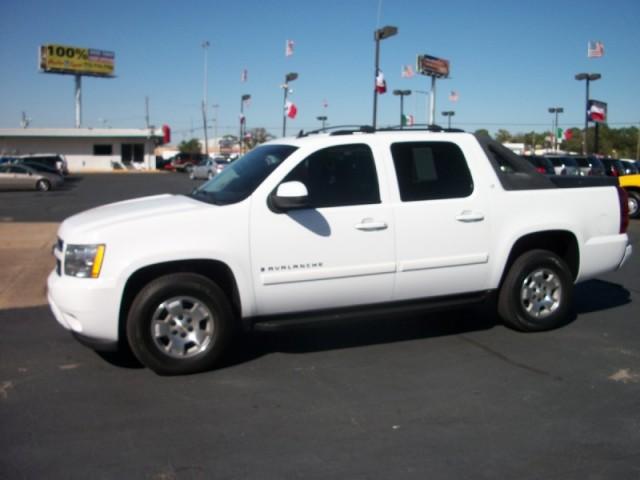Chevrolet Avalanche 2008 photo 1