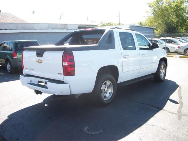 Chevrolet Avalanche 2008 photo 4