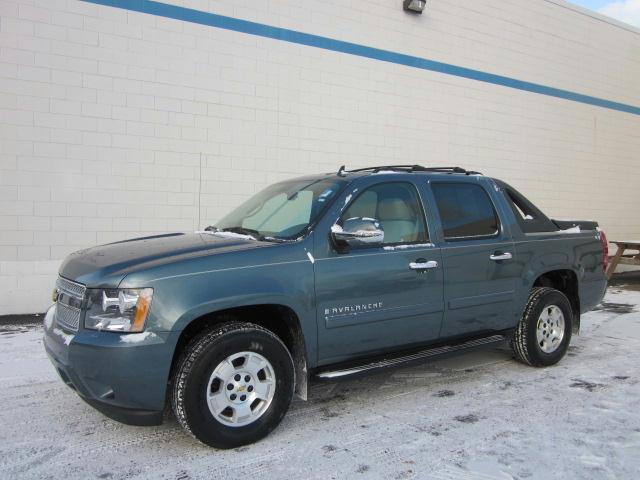 Chevrolet Avalanche Touring W/nav.sys Pickup