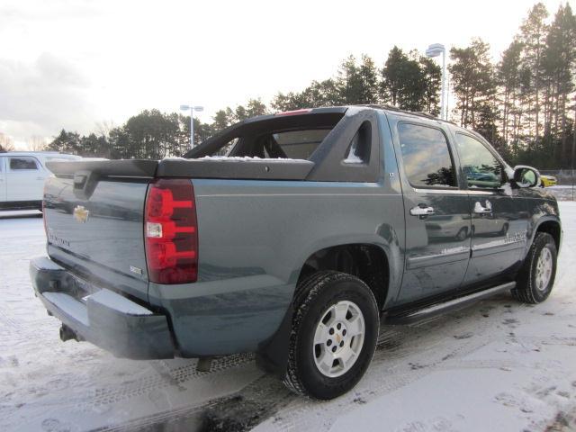 Chevrolet Avalanche 2008 photo 2