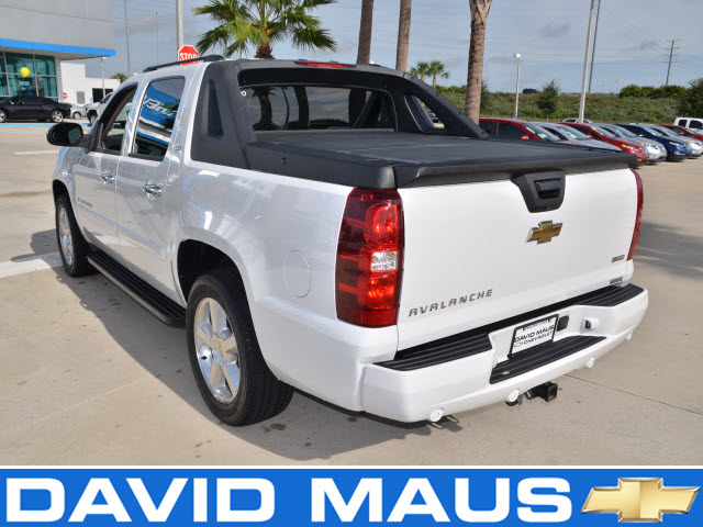 Chevrolet Avalanche 2008 photo 1