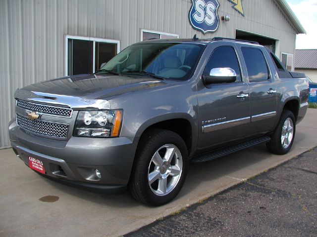 Chevrolet Avalanche 2008 photo 3