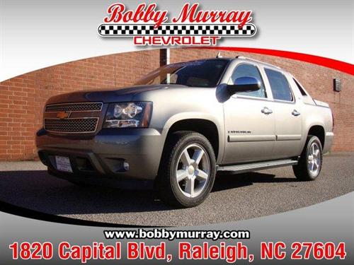 Chevrolet Avalanche 2008 photo 2