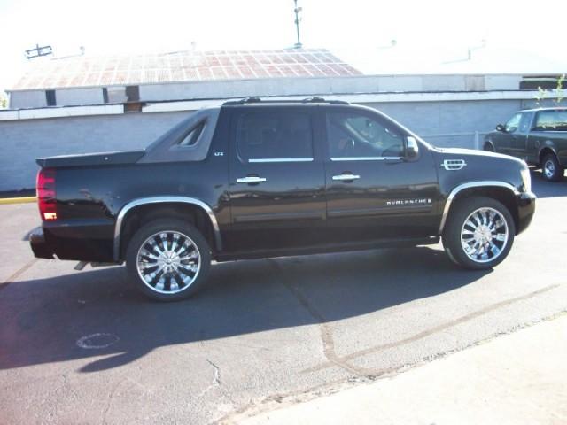 Chevrolet Avalanche 2008 photo 5