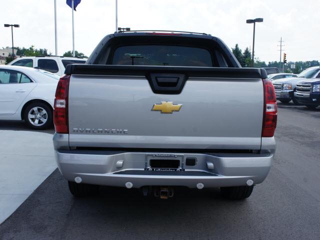 Chevrolet Avalanche 2008 photo 1