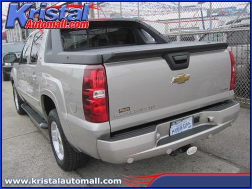 Chevrolet Avalanche 2008 photo 3