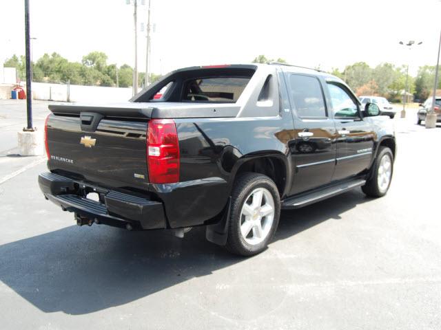 Chevrolet Avalanche 2008 photo 4