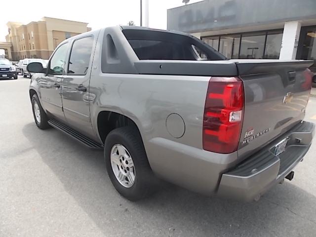 Chevrolet Avalanche C300 4matic Luxury Pickup Truck