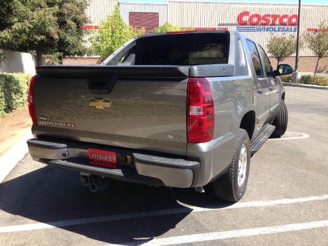 Chevrolet Avalanche 2009 photo 1