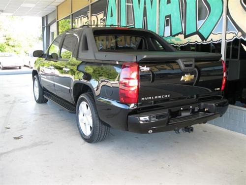 Chevrolet Avalanche 2009 photo 1