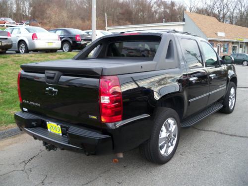 Chevrolet Avalanche 2009 photo 4