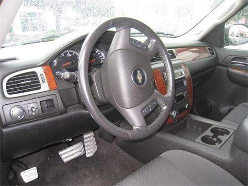 Chevrolet Avalanche 2009 photo 2