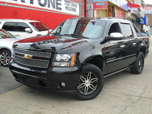 Chevrolet Avalanche 2009 photo 2