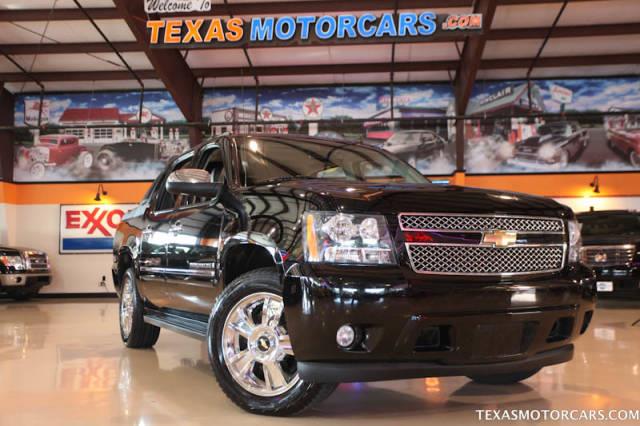 Chevrolet Avalanche SLE SLT WT Pickup Truck