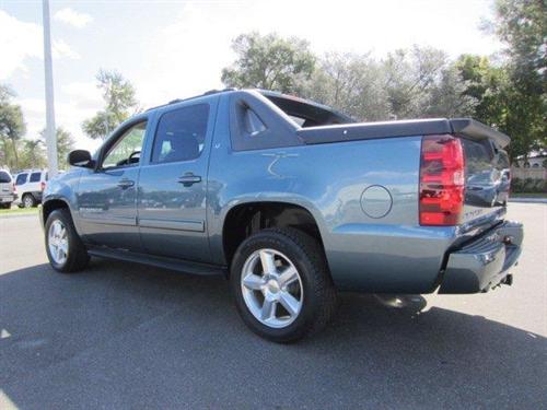 Chevrolet Avalanche 2009 photo 3