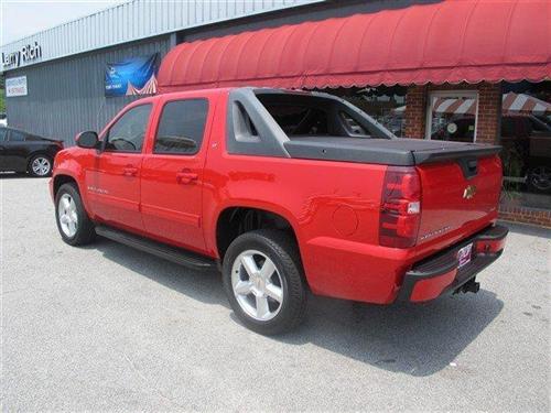 Chevrolet Avalanche 2009 photo 4