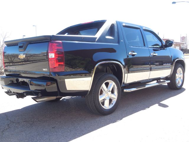 Chevrolet Avalanche 2009 photo 3