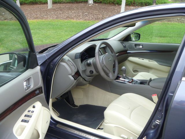 Chevrolet Avalanche 2010 photo 5