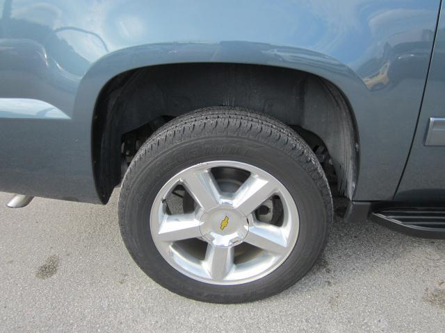 Chevrolet Avalanche 2011 photo 12