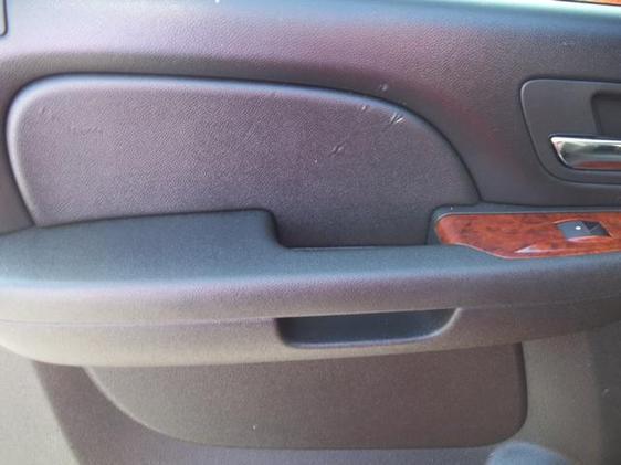 Chevrolet Avalanche 2011 photo 8