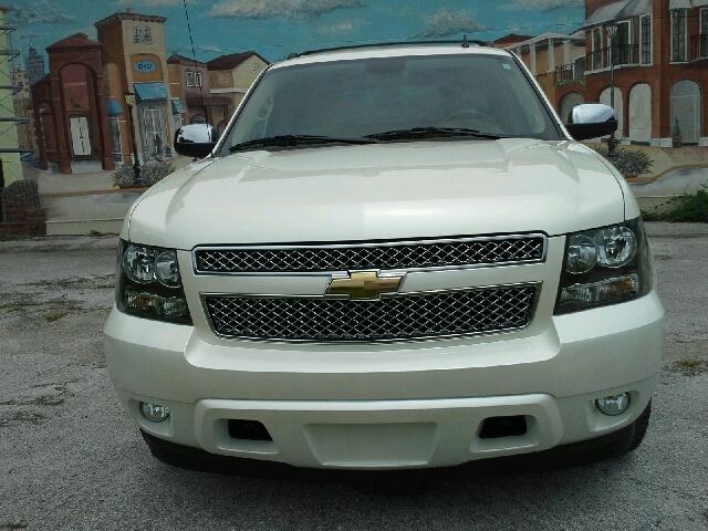 Chevrolet Avalanche Slt-2 4X4 Pickup Truck